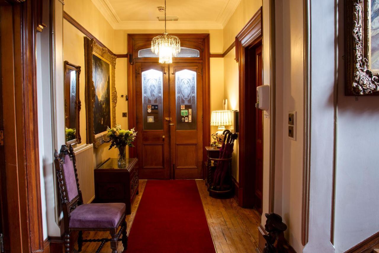 St Michaels Guest House Элгин Экстерьер фото