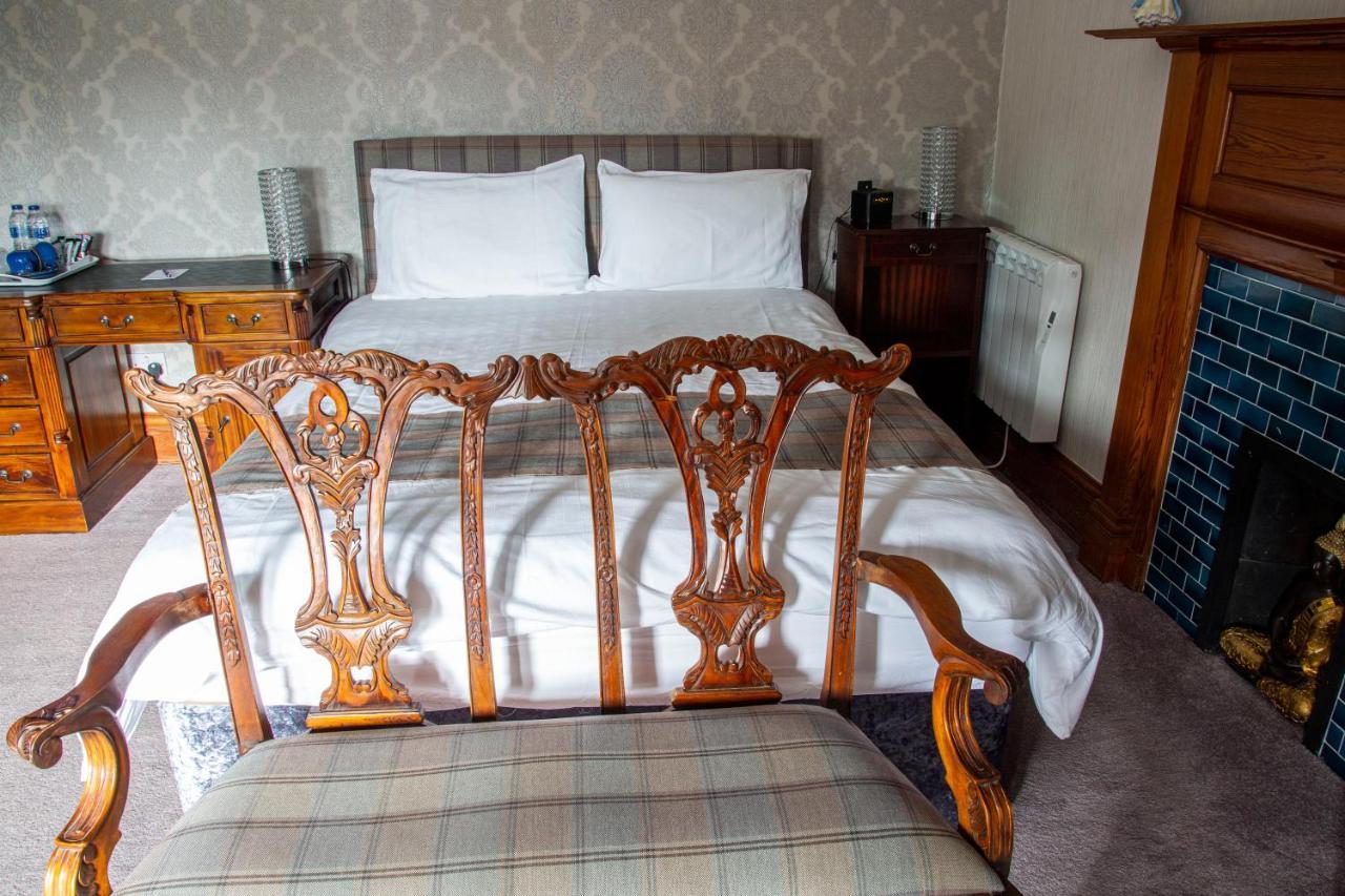 St Michaels Guest House Элгин Экстерьер фото